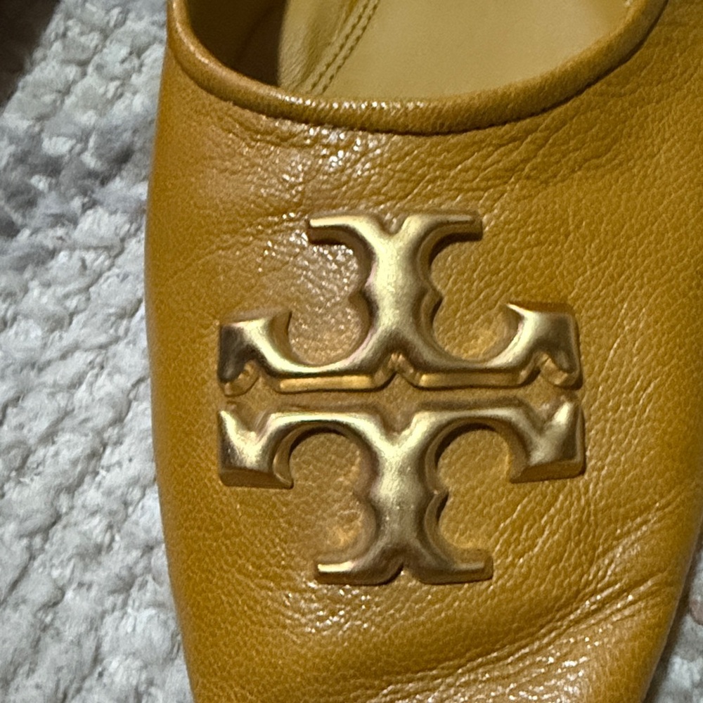 Tory Burch Mustard Yellow Leather Logo Flats - Picture 3 of 6